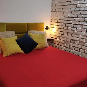  Apartament Cosy Dungeon Double With Ac Polska